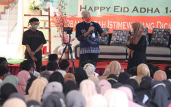Siswa SMK Kesehatan Citra Medika Kota Magelang Mendapat Kejutan dari Ganjar