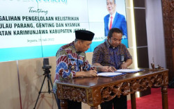 PLN Lanjutkan Perjuangan Melistriki Tiga Pulau di Karimunjawa
