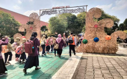 Koleksi Presiden Indonesia Dipamerkan, Ribuan Pengunjung Serbu Vredeburg Jogja