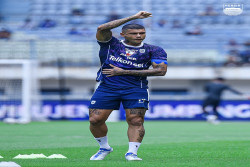 Persib Tumbang dari Madura United di Kandang Sendiri