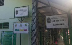 Kepala SDN Blunyahrejo Bantah Ada Kewajiban Jilbab di Sekolahnya