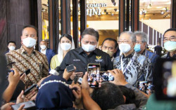 Resmi Buka GIIAS 2022, Airlangga Hartarto: Mobil Listrik Mendominasi