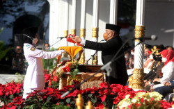 Ratusan Orang Ikuti Upacara HUT Kemerdekaan RI Ke-77 di Gedung Agung Jogja