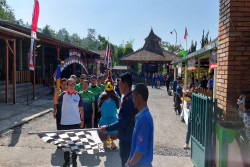 Pawai Porda-Peparda 2022 Dimulai dengan Menyalakan Api dari Gunung Merapi