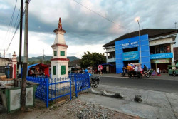 Tugu Cagar Budaya Jumenengan Sri Sultan HB IX di Semin Gunungkidul Kurang Terawat