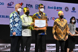 PLN Raih Penghargaan INDI 4.0 Kemenperin 2022, Target Skor Tahun 2024 Berhasil Dicapai Tahun Ini