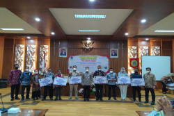 Dukcapil Gunungkidul Juara 2 Lomba Krenovamaskat Pelita Indah 2022