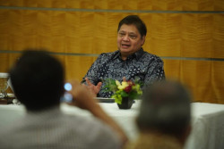 Gelar Konferensi Pers dari Singapura, Airlangga Hartarto Sampaikan Persetujuan RCEP dan Penguatan Kerja Sama Ekonomi