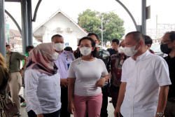 Pelaku Perjalanan Wajib Sudah Divaksinasi Booster, Puluhan Penumpang Kereta di DIY Batalkan Tiket