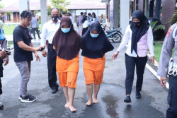 Terdesak Cicilan Koperasi, Emak-Emak asal Magelang Sikat Tas Bakul Pasar di Kulonprogo