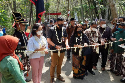 YPA Astra dan Gilangharjo Luncurkan Eduwisata Pembatik Cilik Pandak