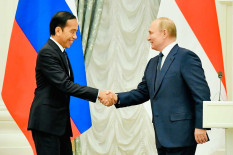 Jokowi Pertimbangkan Beli Minyak Rusia karena Harganya Lebih Murah