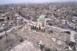 Di India, Sebuah Masjid Muncul Secara Utuh Setelah 30 Tahun Tenggelam