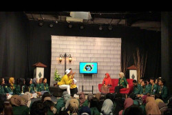 HUT ke-18, Jogja TV Bagikan STB untuk Dukung Migrasi TV Digital
