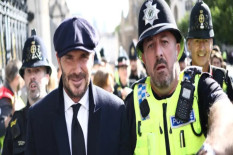 Beri Penghormatan Terakhir kepada Ratu Elizabeth II, David Beckham Sampai Antre 12 Jam