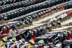 Honda Berencana Luncurkan 10 Sepeda Motor Listrik, Tertarik?