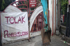 Penggusuran Bangunan di Sempadan Kali Code Alot