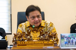 Turut Sokong Pertumbuhan Ekonomi, Kinerja Emiten Diapresiasi Menko Airlangga