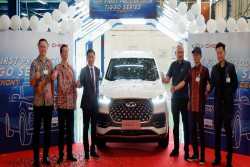 Akan Meluncur Oktober, Produksi Chery Tiggo 7 dan 8 Pro Ditarget Rampung 240 Unit