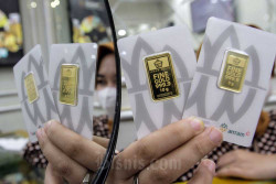 Update Harga Emas Hari Ini, Antam Turun Lagi