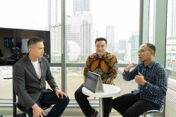 Menakar Efek Awan Gelap Ekonomi Global di Indonesia: Tantangan dan Prospek