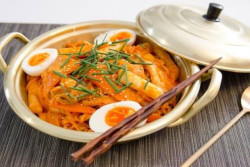 Jangan Terlalu Suka Makan Mi Instan? Ini Bahayanya