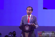 Rektor UGM Ova Emilia Pastikan Ijazah Jokowi Asli