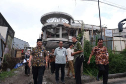 Wali Kota Tinjau Lapangan Paket Pekerjaan Strategis Kota Magelang