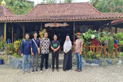 Strategi Pemasaran Embung Blubuk Berbasis Digital