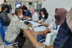 Bulan Kesehatan Gigi, 45 Abdi Dalem Dapat Perawatan Gigi Gratis di UGM