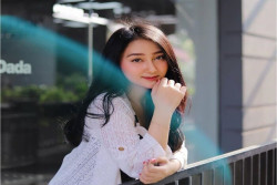 Sandrina Mazaya, Jebolan Ajang Pencarian Bakat yang Raih Penghargaan AMI Awards