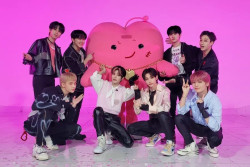Stray Kids Akan Konser di Indonesia, Ingatkan Penggemar untuk Jaga Kesehatan