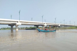 Ada Ornamen Padi hingga Luku, Kapan Jembatan Kretek Boleh Dilewati?