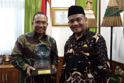 Bank Jogja Jadi Satu-satunya BUMD di DIY Perima Paritrana Award 2022