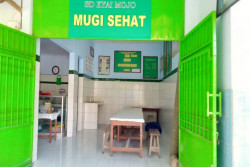 Mewujudkan Jajanan yang Aman, Melalui Program Intervensi Keamanan Pangan Jajanan Anak Sekolah (PJAS)