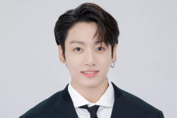 Mantan Pegawai Kemlu Korsel Akui Jual Topi Jungkook BTS Seharga 10 Juta Won