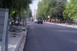 Jalan ke Pura Mangkunegaran Solo Diaspal, Gibran Bantah Terkait Pernikahan Kaesang-Erina