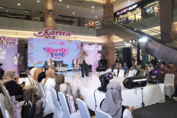 Konten Kreator Sherly Annavita Beri Motivasi Anak Milenial