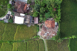 Gempa Susulan Bisa Terjadi hingga Desember, Warga Diminta Tetap Waspada! 