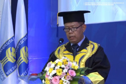 Dikukuhkan Jadi Guru Besar, Dosen UII Jogja Kritik Pelanggaran Hukum dengan Sebutan Kalatidha