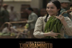 7 Film yang Layak Ditonton Saat Hari Guru