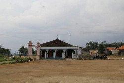 Cerita Satu Masjid yang Masih Kokoh Berdiri di Tengah Proyek Tol Jogja Solo