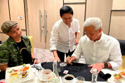 Ivanka Undang Ganjar ke Konser Slank Smile Indonesia