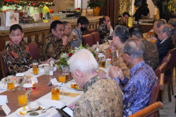 Ginandjar Kartasasmita Sebut Semua Investasi Jepang Lancar