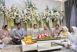 Pengajian dan Semaan Al-Qur'an Awali Rangkaian Pernikahan Kaesang-Erina