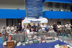 Bea Cukai Yogyakarta Musnahkan Ribuan Barang Ilegal