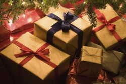20 Ide Kado Natal Untuk Teman Dekat Anda