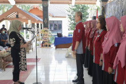 Kembangkan Jaringan Usaha, Bupati Sleman Lantik Forkom UMKM