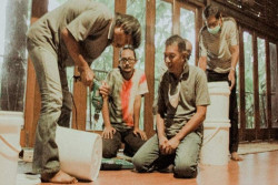 USD Kembangkan Rintisan Circular Economy Urban Farming di Lingkungan Lintas Iman Kampung Pringwulung