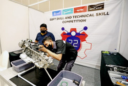 PT Piaggio Indonesia Sukses Menggelar Aftersales & Service Competition 2022 untuk Perkuat Komitmen Pelayanan Profesional kepada Pelanggan